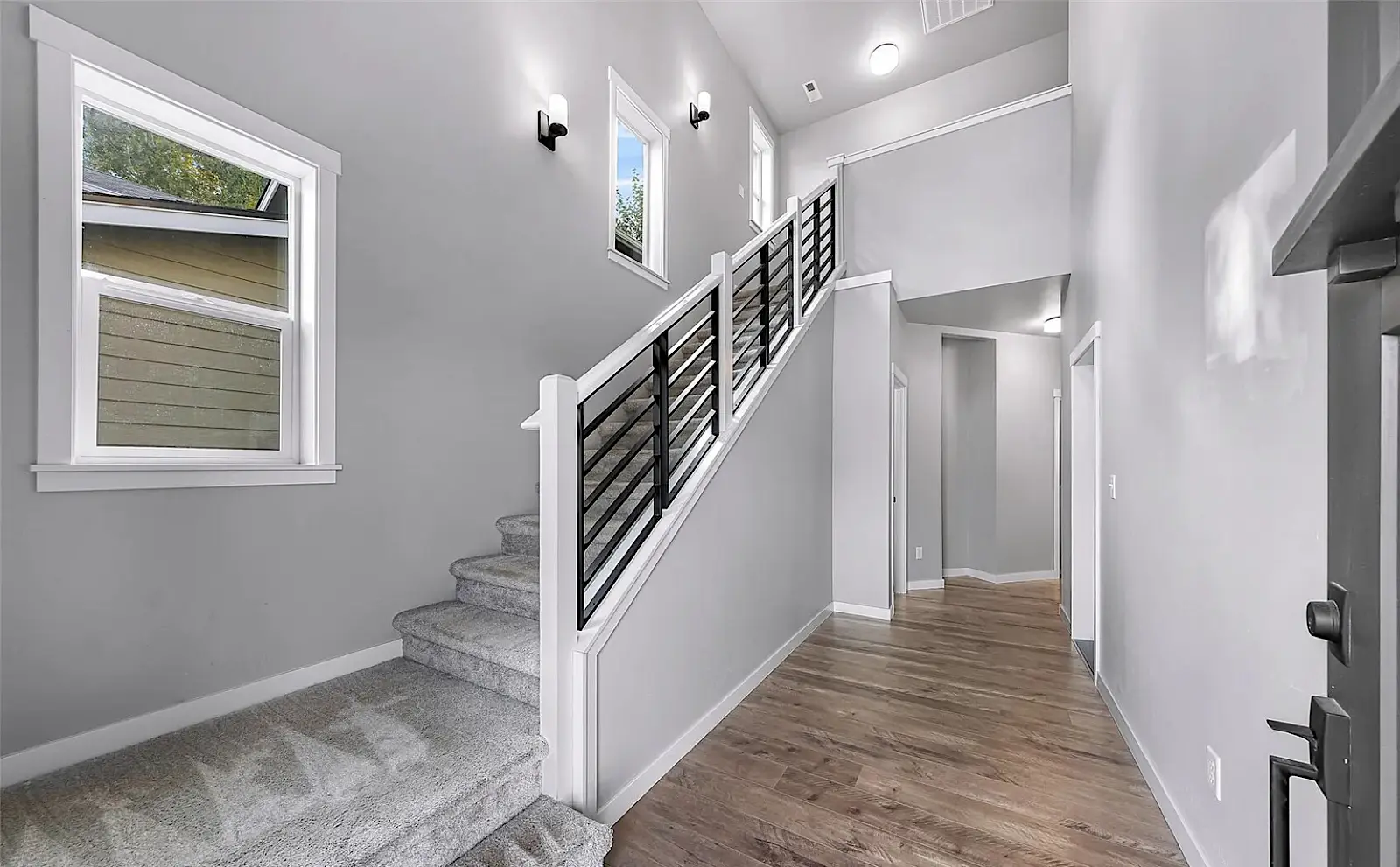 Bellingham exterior house painting hero